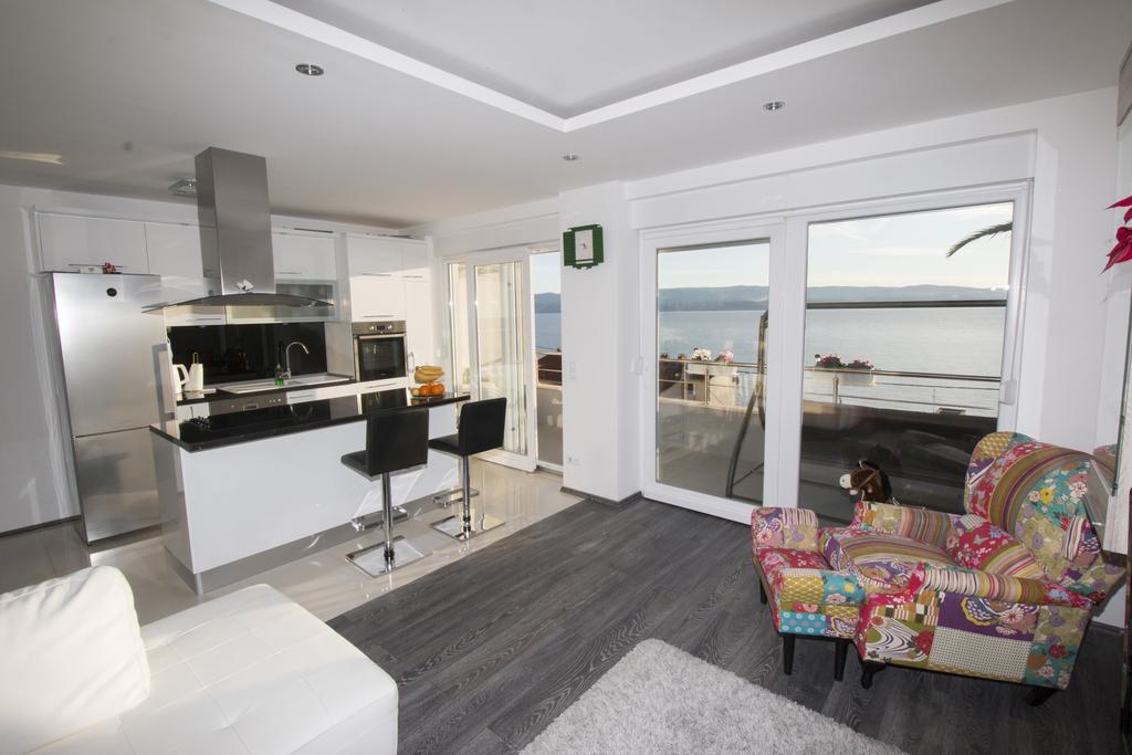 Apartment Mate Omiš Eksteriør bilde
